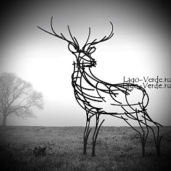 Скульптура оленя из металла "Deer" 